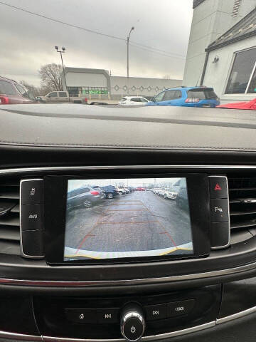 2019 Buick Enclave Essence