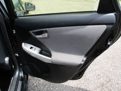 2014 Toyota Prius Two