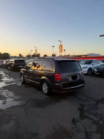 2012 Dodge Grand Caravan SXT