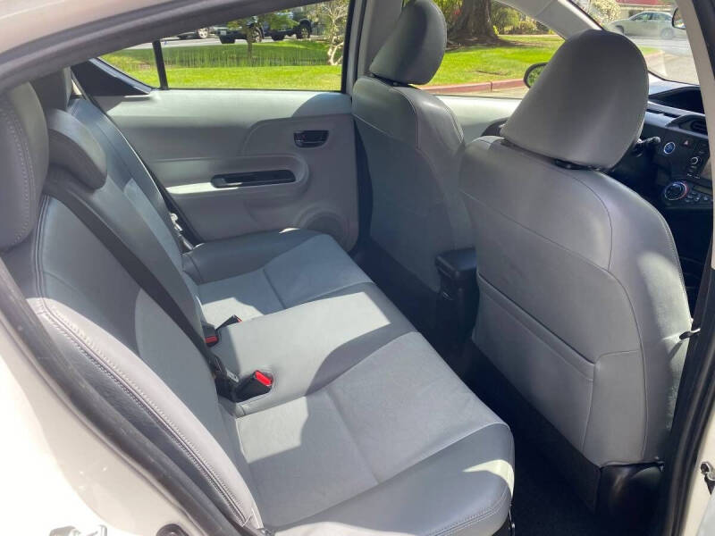 2012 Toyota Prius c Four