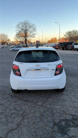 2015 Chevrolet Sonic LTZ Auto