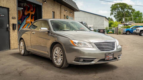 2012 Chrysler 200 Limited