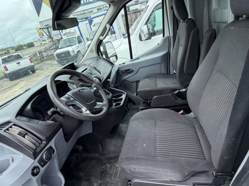 2019 Ford Transit