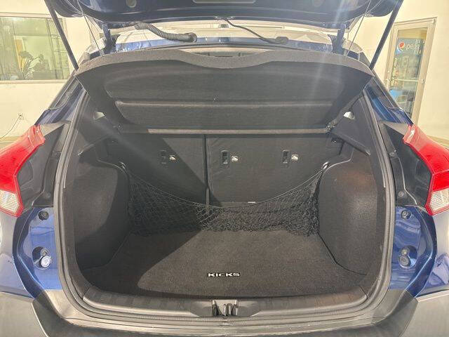 2018 Nissan Kicks SR