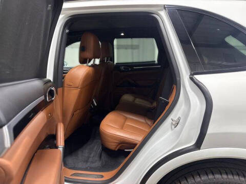 2017 Porsche Cayenne S