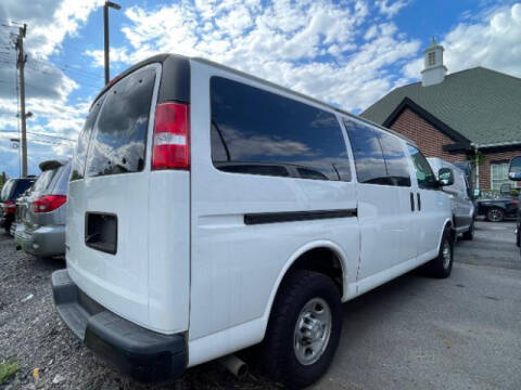2017 Chevrolet Express 2500
