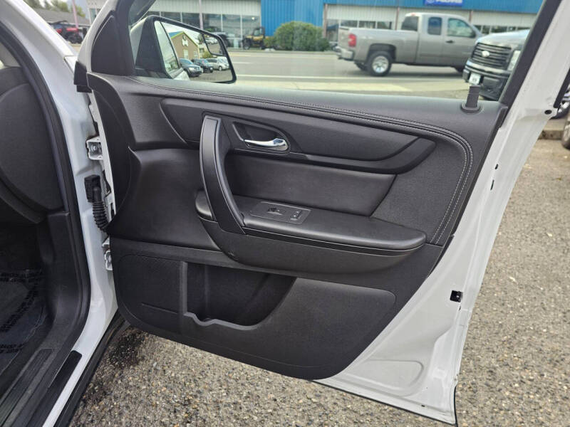 2016 GMC Acadia SLE-2