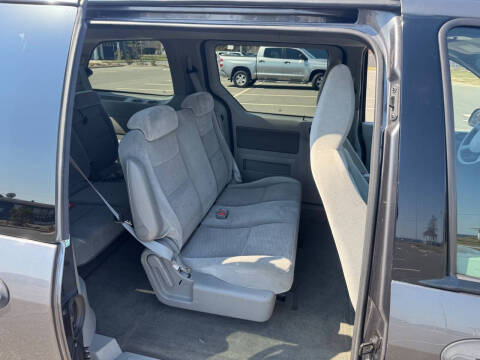 2004 Ford Freestar S