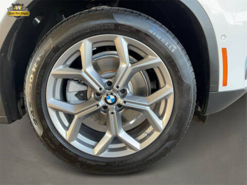 2024 BMW X4 xDrive30i