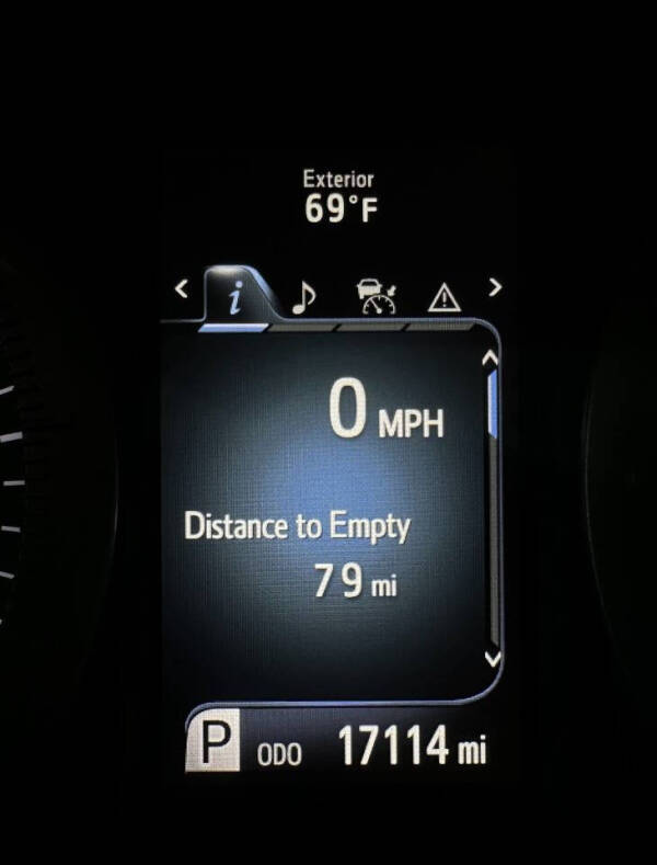 2020 Toyota Sienna LE Mobility 7-Passenger