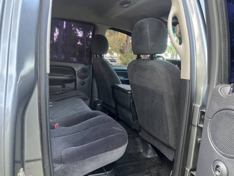 2005 Dodge Ram 1500 SLT