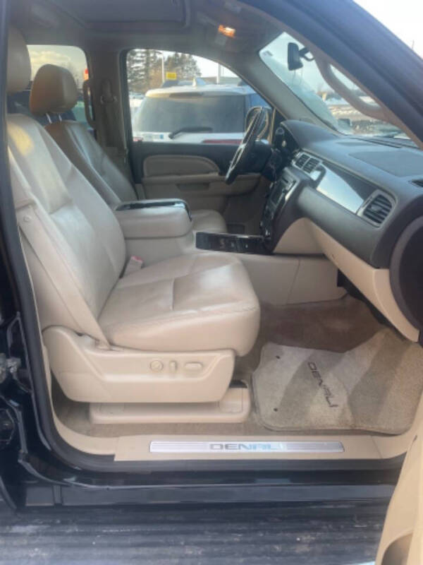 2011 GMC Yukon Denali