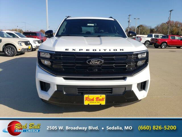 2025 Ford Expedition Platinum