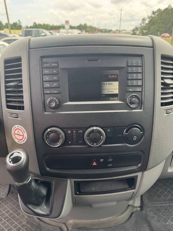 2014 Freightliner Sprinter 2500