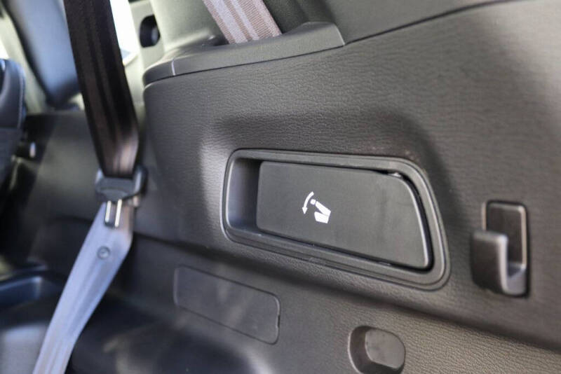 2024 Mitsubishi Outlander PHEV SE