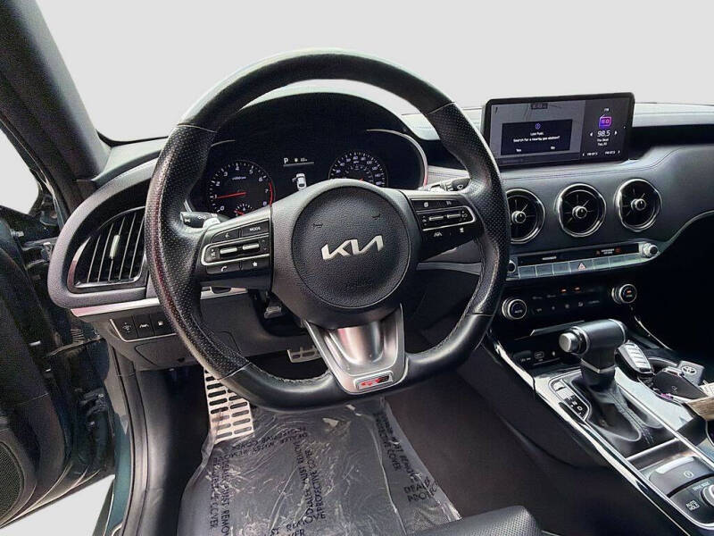 2022 Kia Stinger