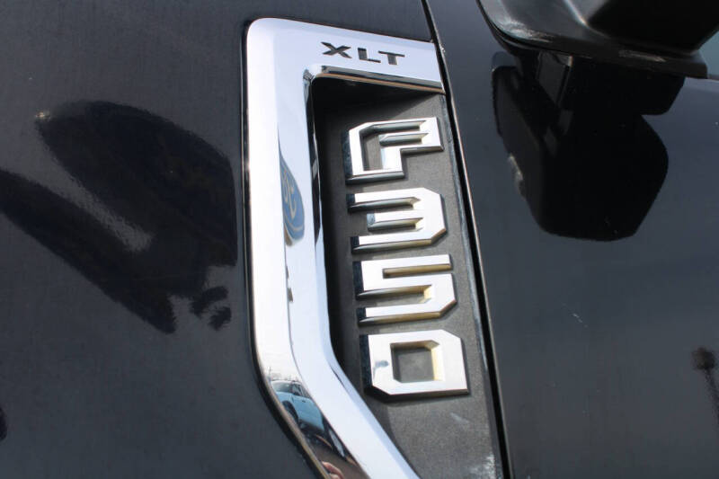 2017 Ford F-350 Super Duty XLT