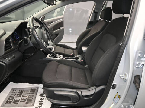 2019 Hyundai Elantra