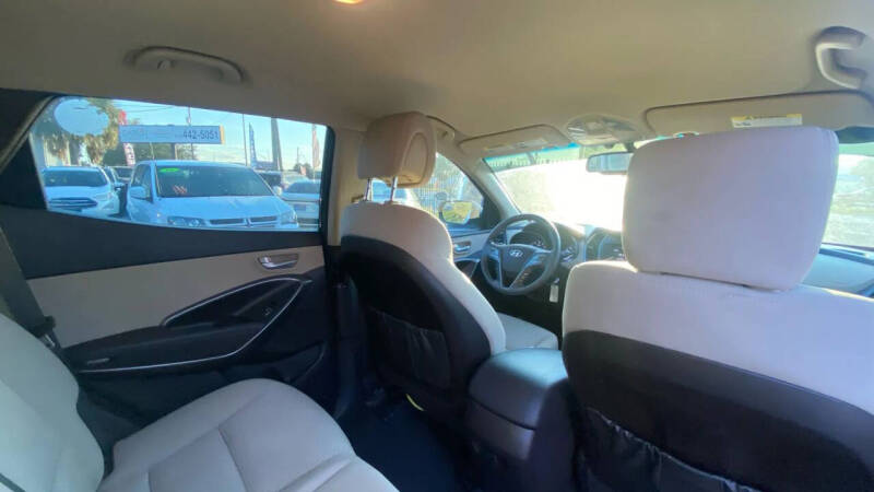 2017 Hyundai Santa Fe Sport 2.4L