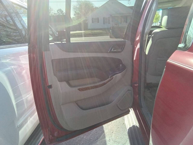 2015 Chevrolet Suburban LTZ