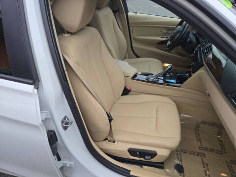 2015 BMW 3 Series 328i xDrive