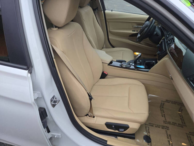 2015 BMW 3 Series 328i xDrive