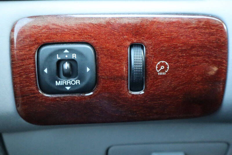2004 Lexus ES 330