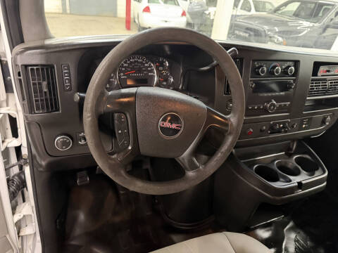 2009 GMC Savana LS 3500