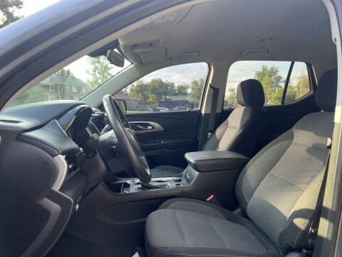 2018 Chevrolet Traverse LT Cloth