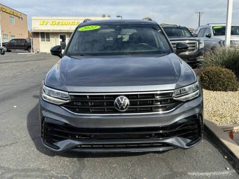 2022 Volkswagen Tiguan SE R-Line Black