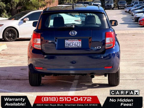 2010 Scion xD