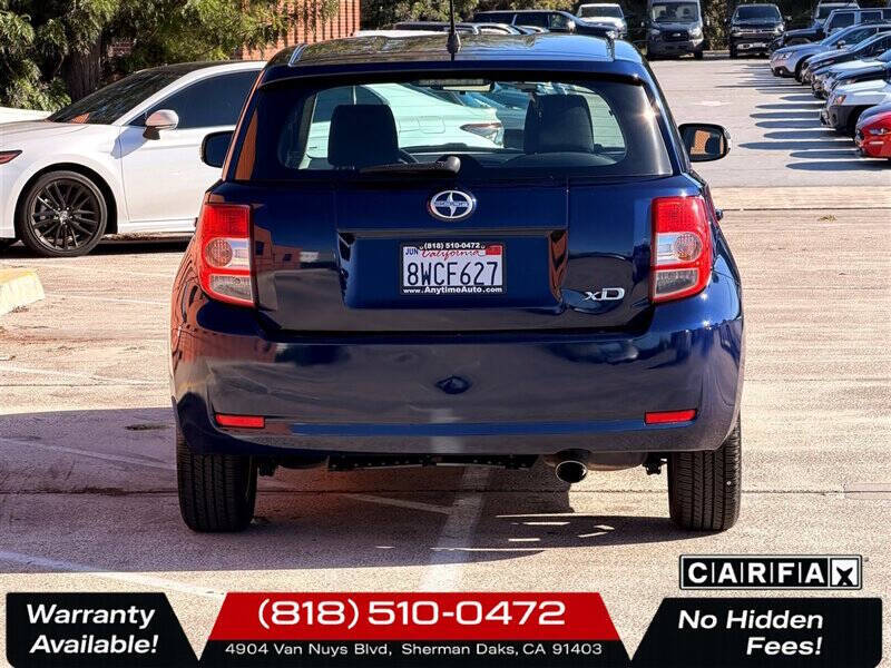 2010 Scion xD