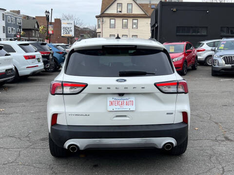 2020 Ford Escape Hybrid Titanium