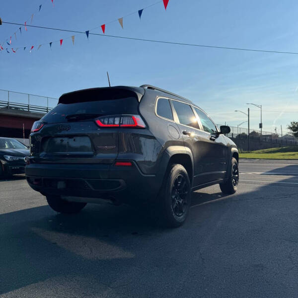 2019 Jeep Cherokee Trailhawk