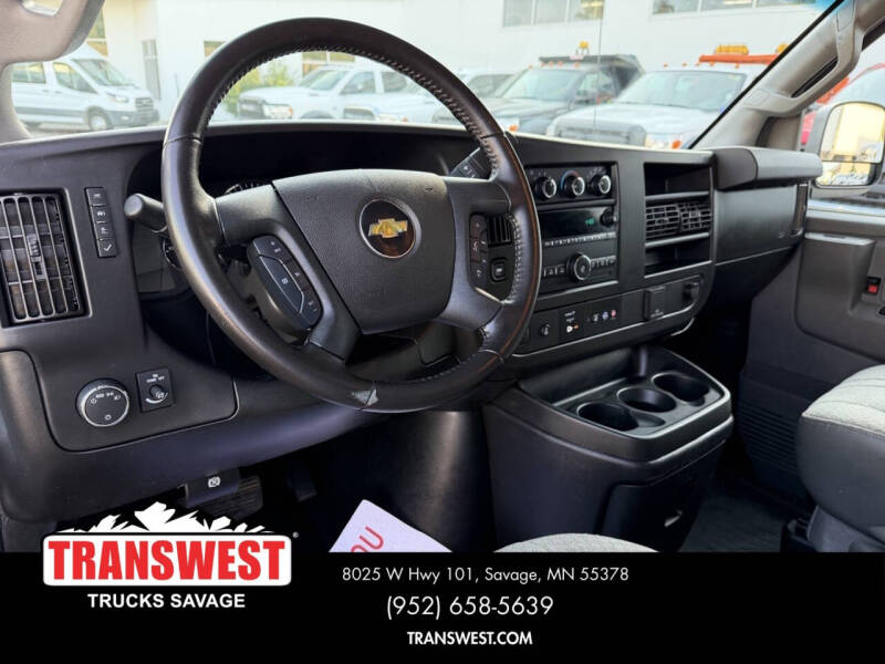 2021 Chevrolet Express 2500