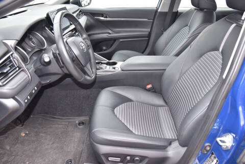 2024 Toyota Camry Hybrid SE