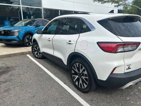 2020 Ford Escape SEL
