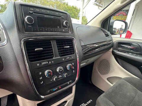 2015 Dodge Grand Caravan SE