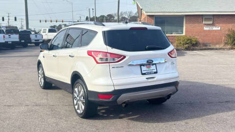 2016 Ford Escape SE
