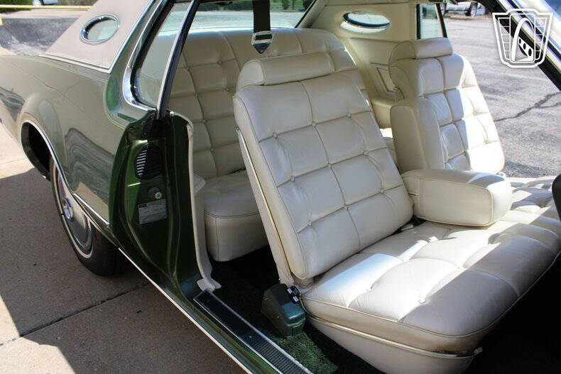 1972 Lincoln Continental