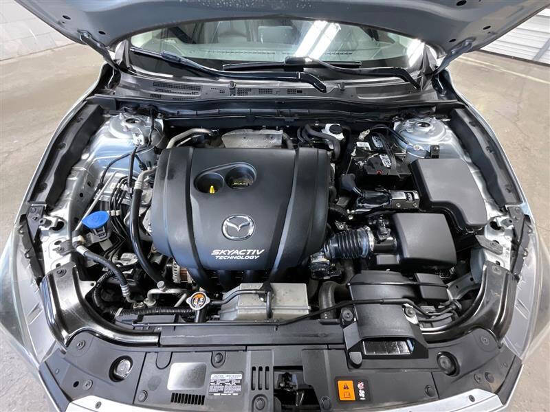 2018 Mazda MAZDA3 Touring