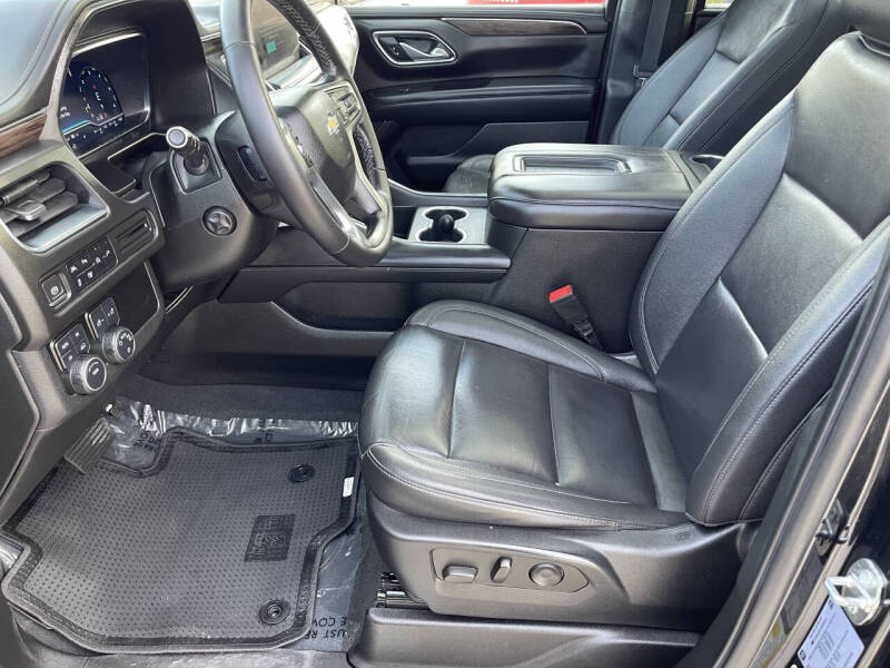 2022 Chevrolet Suburban LT