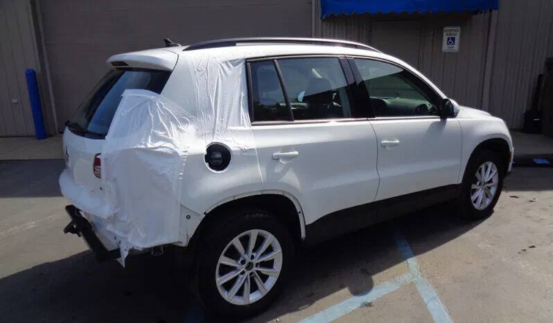 2017 Volkswagen Tiguan 2.0T Limited S 4Motion