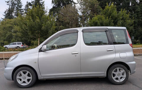2000 Toyota Funcargo Yaris
