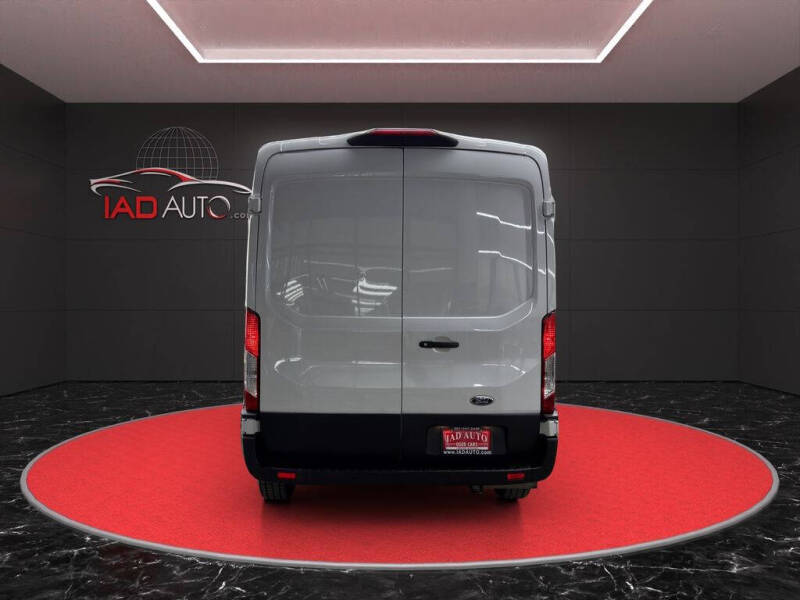 2022 Ford Transit