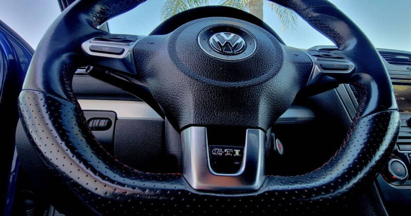 2012 Volkswagen GTI Base PZEV