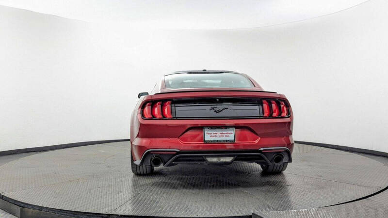 2020 Ford Mustang EcoBoost