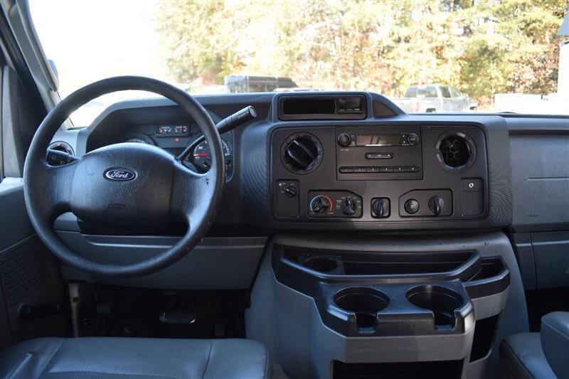 2014 Ford E-Series E-150