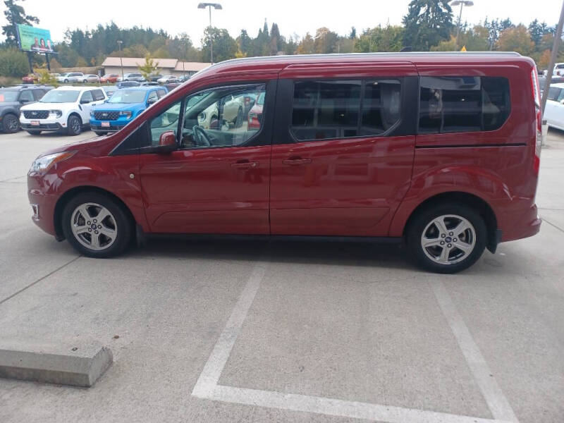 2019 Ford Transit Connect Titanium