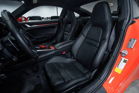 2021 Porsche 911 Carrera